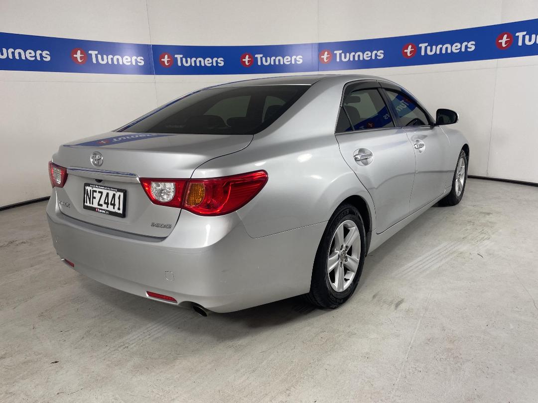 Photo '7' of Toyota Markx