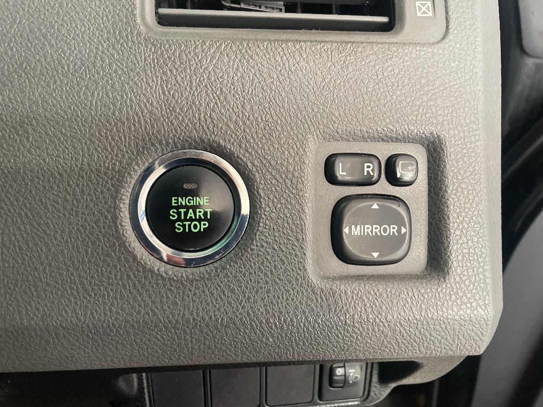 Photo '25' of Toyota Markx