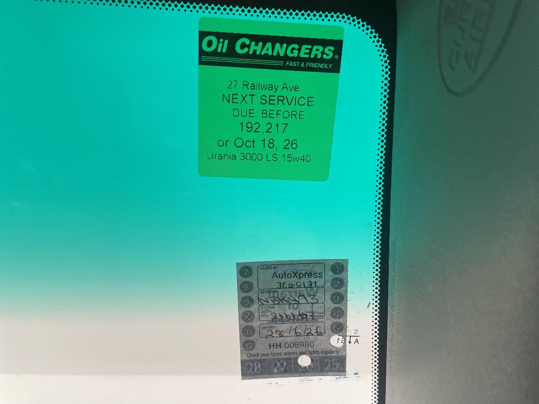 Photo '32' of Toyota Markx