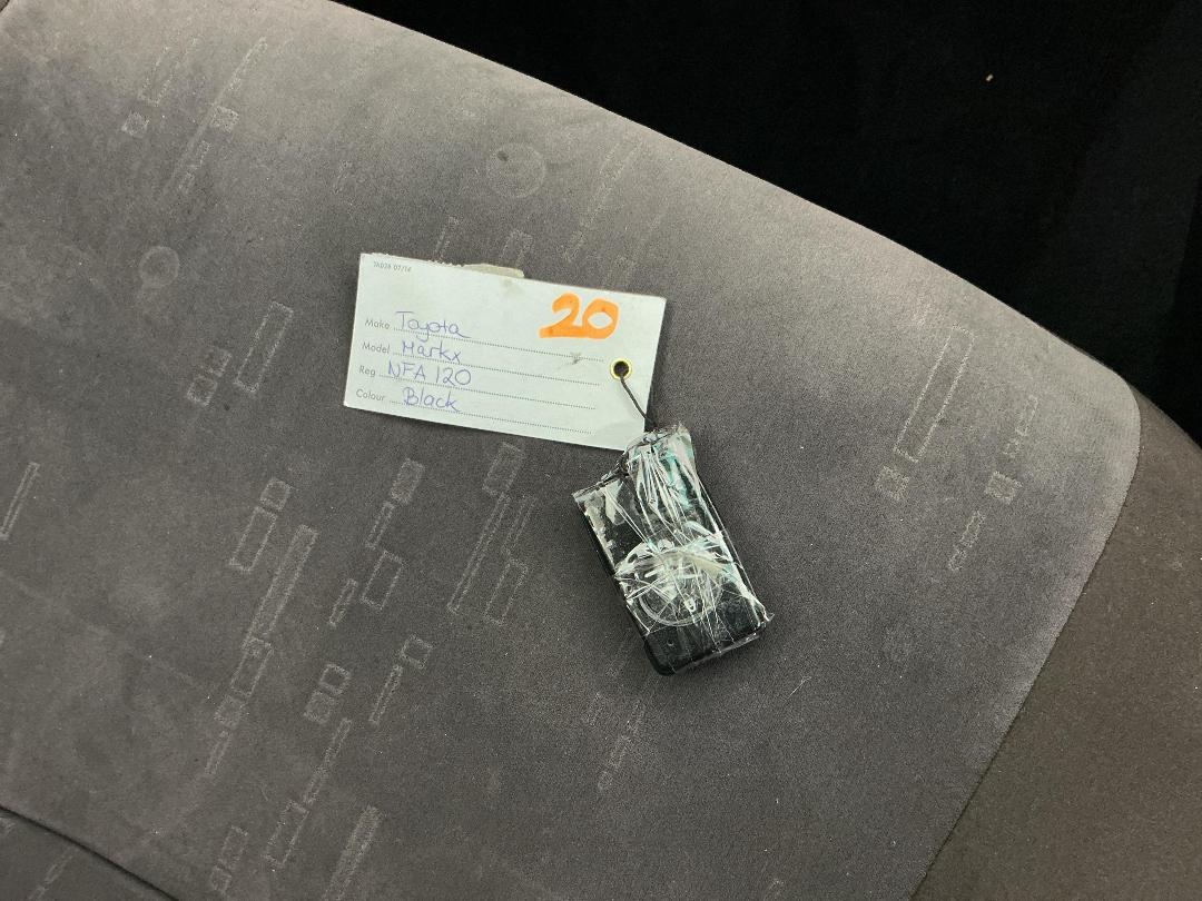 Photo '22' of Toyota Markx Photo '22' of Toyota Markx