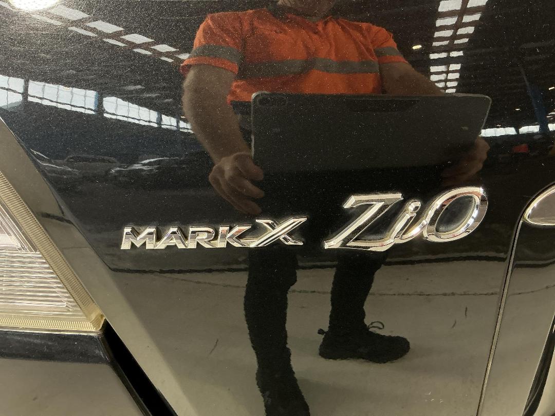 Photo '27' of Toyota Markx Photo '27' of Toyota Markx