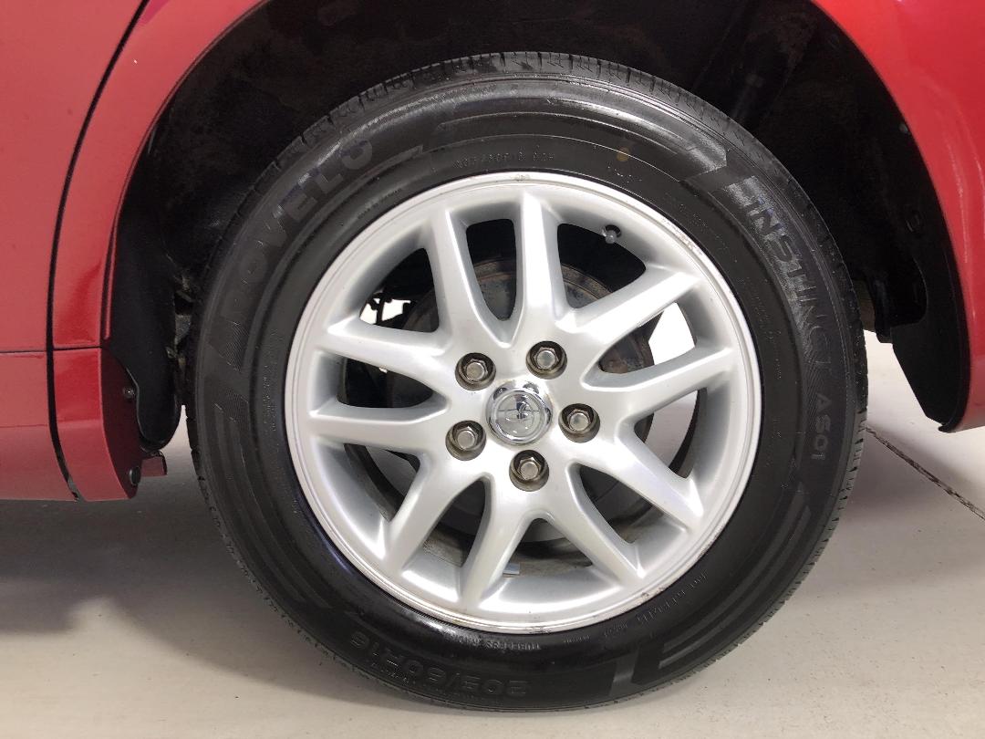 Photo '11' of Toyota Noah Photo '11' of Toyota Noah