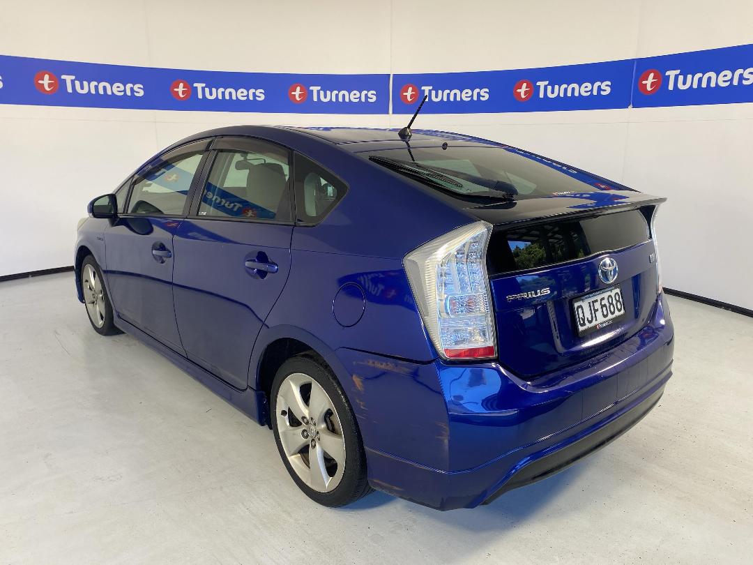 Photo '5' of Toyota Prius