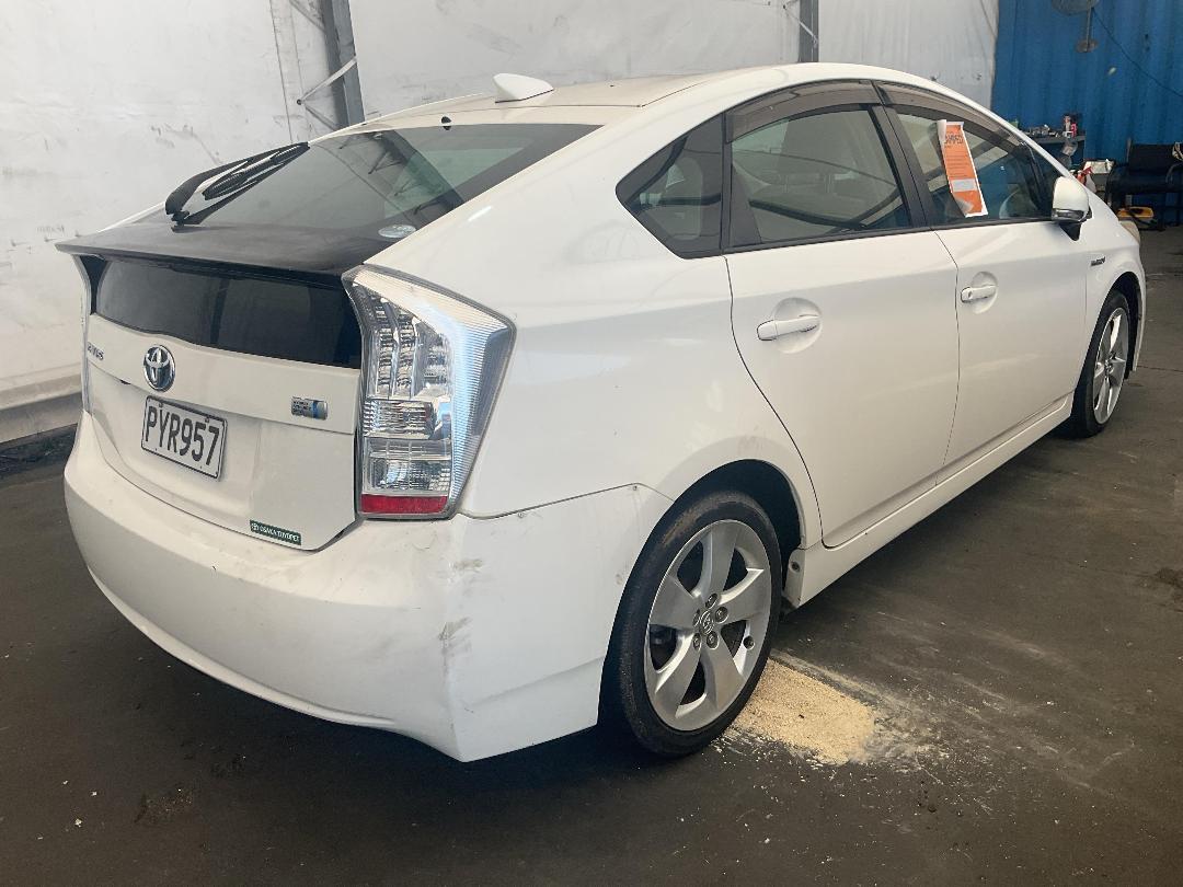 Photo '6' of Toyota Prius Hybrid