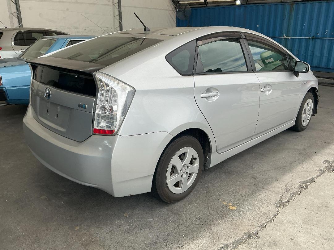 Photo '13' of Toyota Prius Photo '13' of Toyota Prius