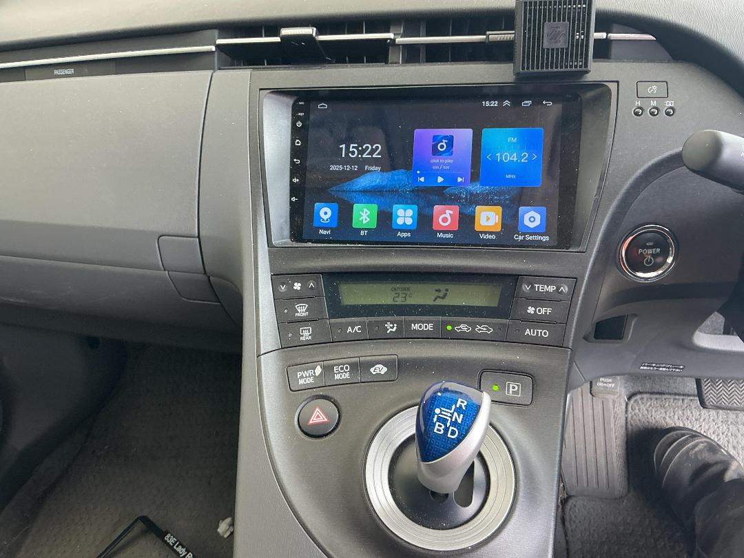 Photo '17' of Toyota Prius Photo '17' of Toyota Prius