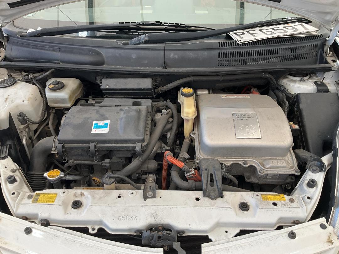 Photo '16' of Toyota Prius Photo '16' of Toyota Prius