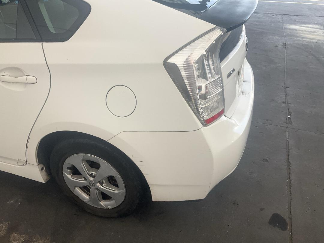 Photo '12' of Toyota Prius