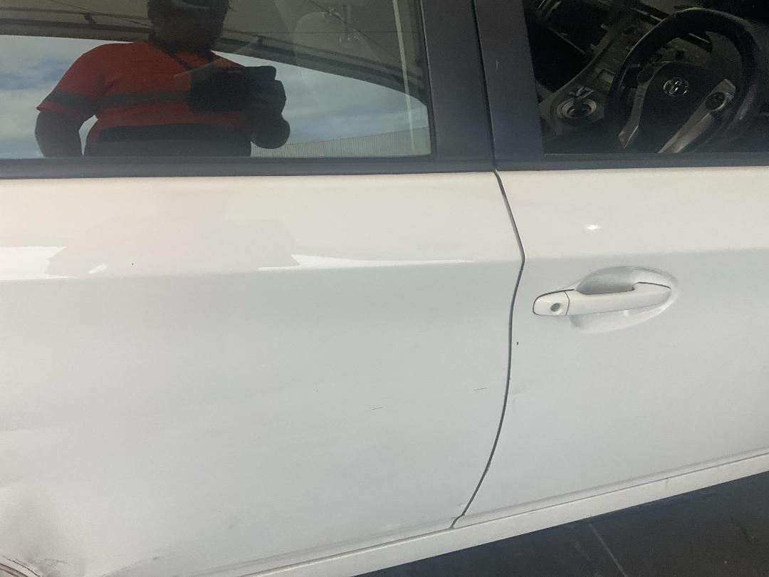 Photo '18' of Toyota Prius