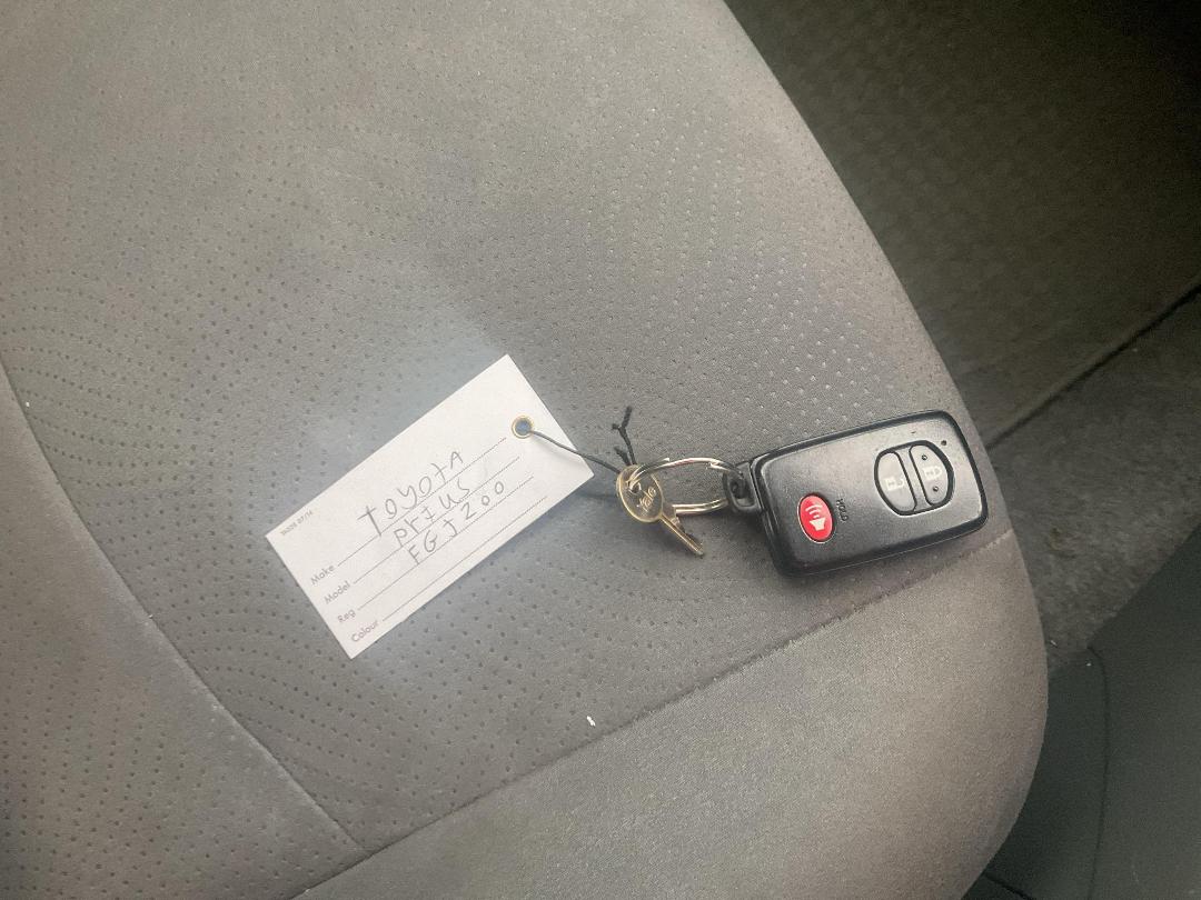 Photo '21' of Toyota Prius