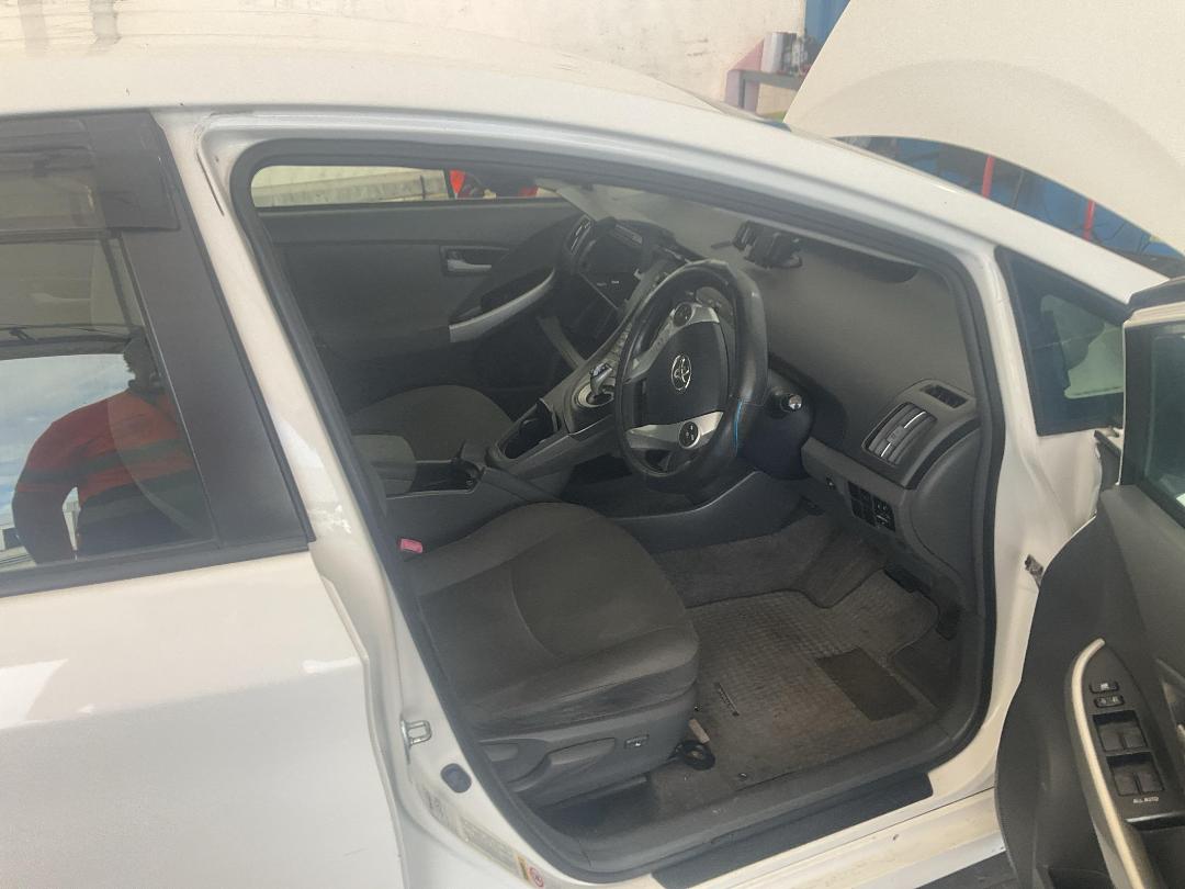 Photo '24' of Toyota Prius