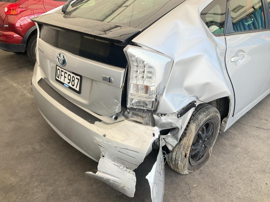 Damaged Toyota Prius 2010 in Wiri at Turners Damaged and End Of Life