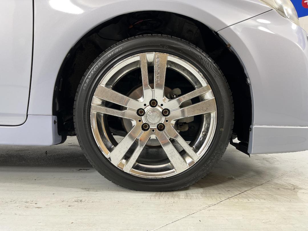 Photo '9' of Toyota Prius