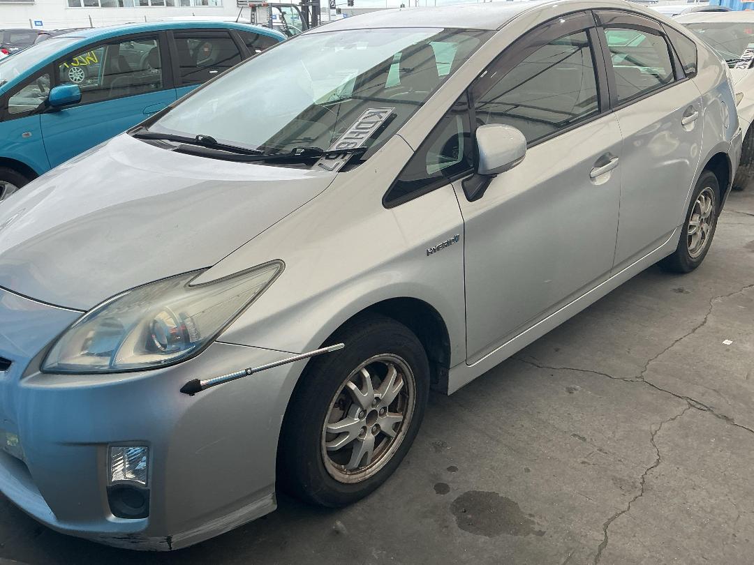 Photo '3' of Toyota Prius Photo '3' of Toyota Prius