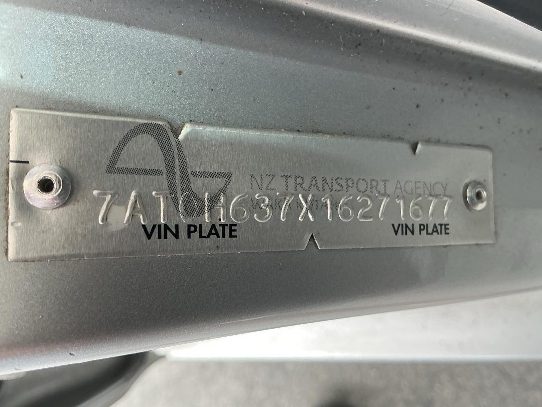 Photo '9' of Toyota Prius Photo '9' of Toyota Prius