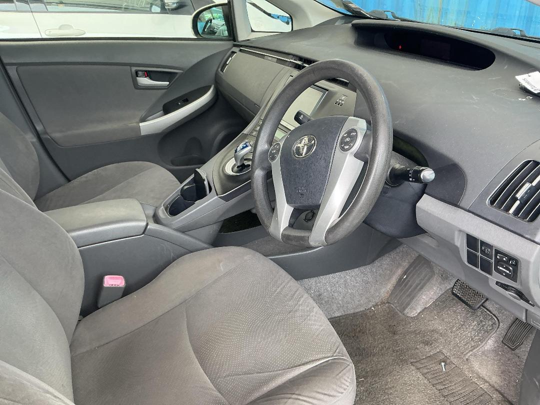 Photo '8' of Toyota Prius Photo '8' of Toyota Prius