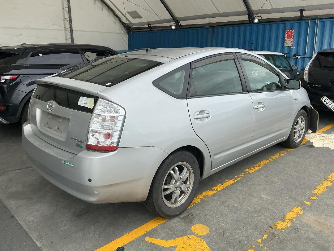 Photo '6' of Toyota Prius Photo '6' of Toyota Prius