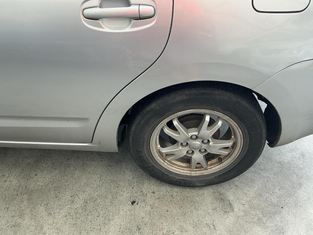 Photo '17' of Toyota Prius Photo '17' of Toyota Prius