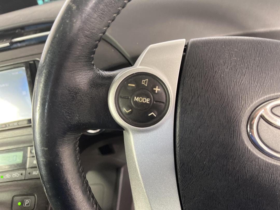 Photo '26' of Toyota Prius