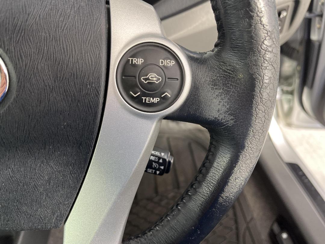 Photo '25' of Toyota Prius