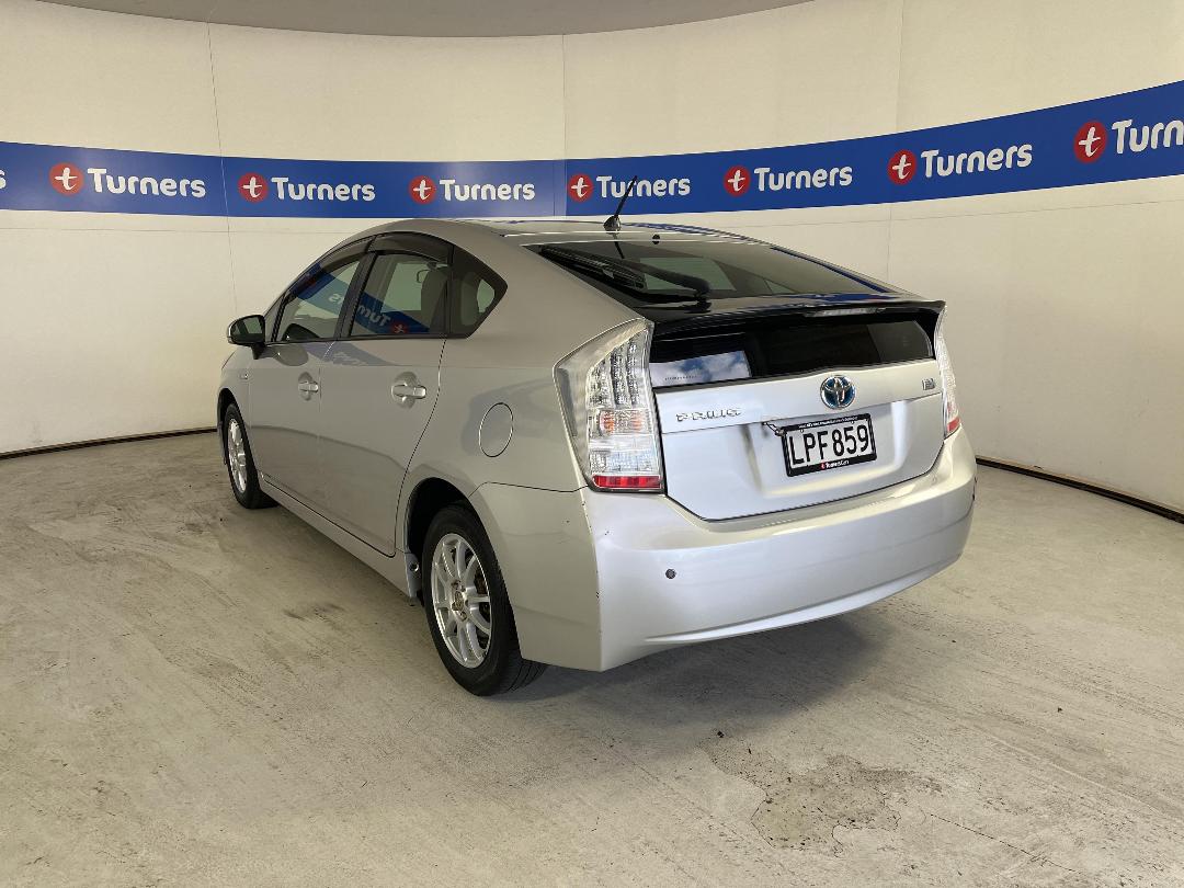 Photo '5' of Toyota Prius