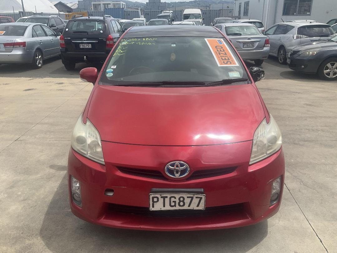 Photo '2' of Toyota Prius Hybrid