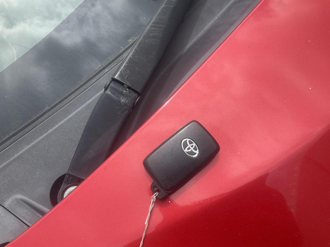 Photo '7' of Toyota Prius Hybrid