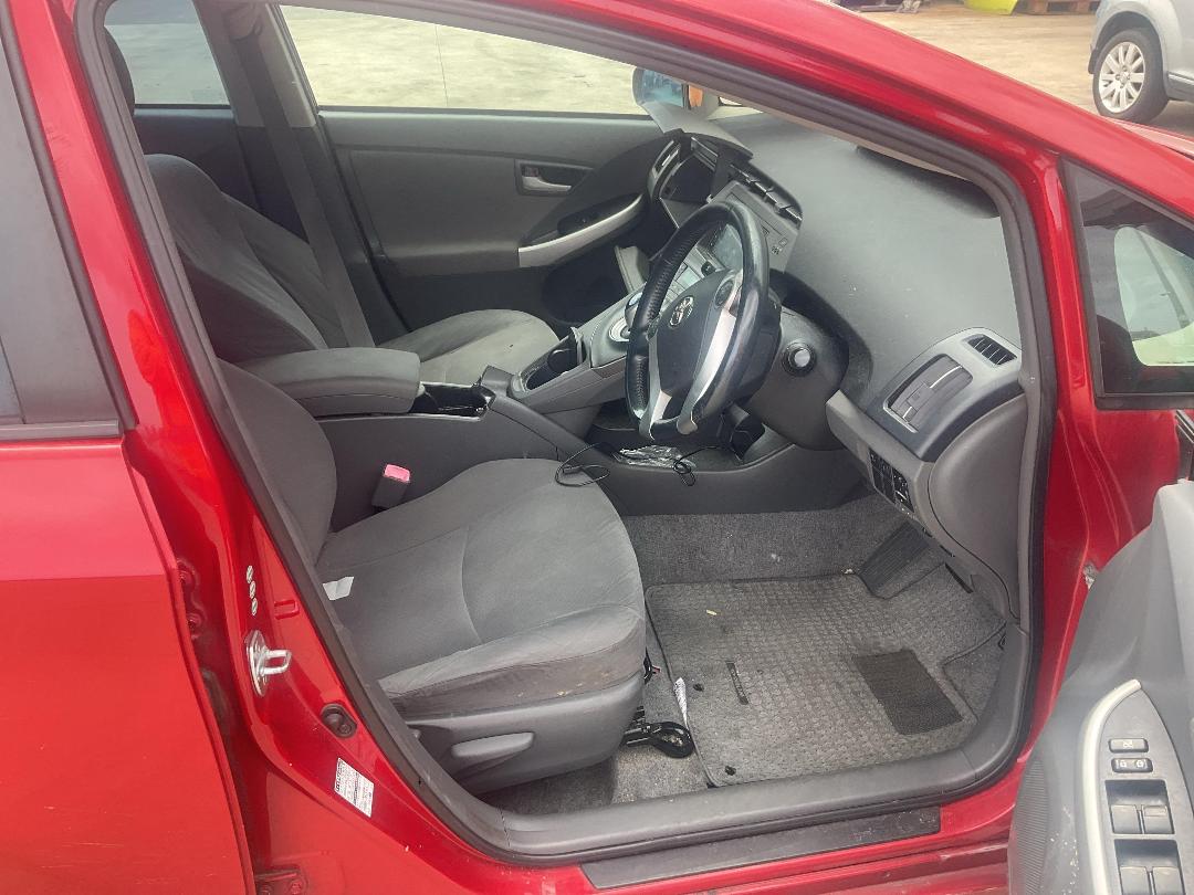 Photo '9' of Toyota Prius Hybrid