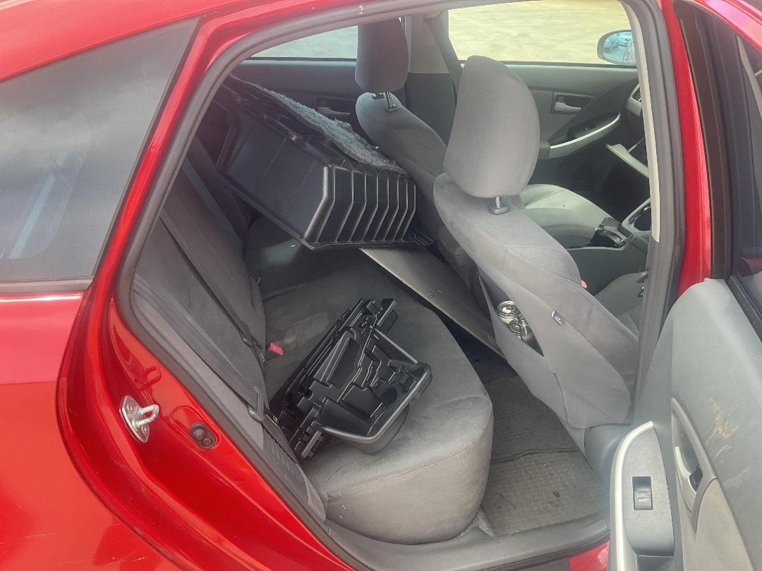 Photo '10' of Toyota Prius Hybrid