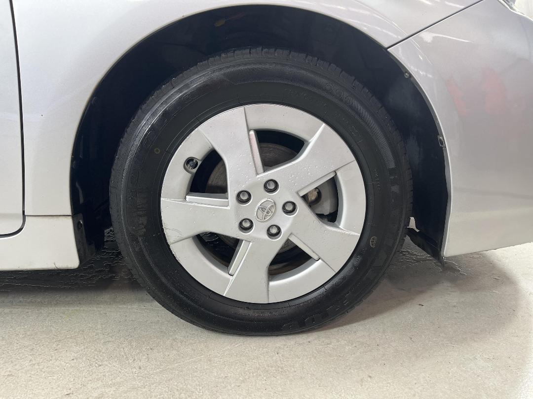 Photo '9' of Toyota Prius