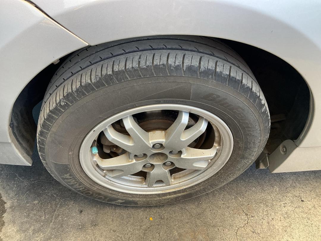 Photo '19' of Toyota Prius