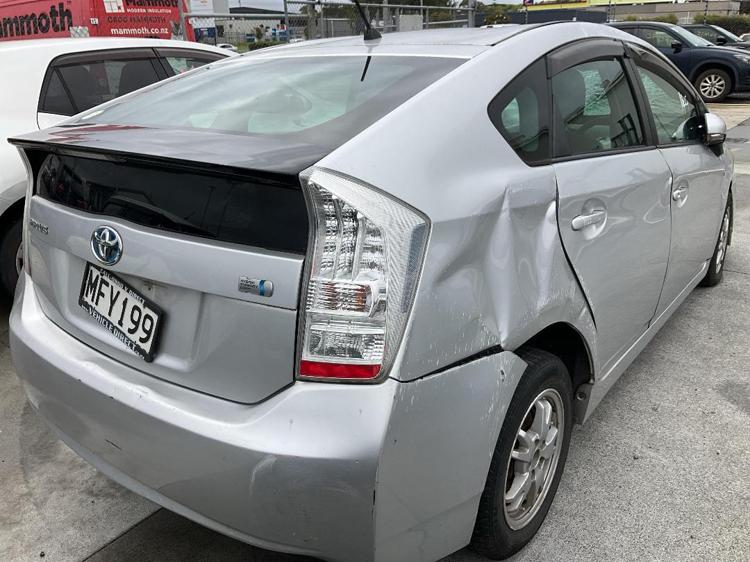 Photo '6' of Toyota Prius