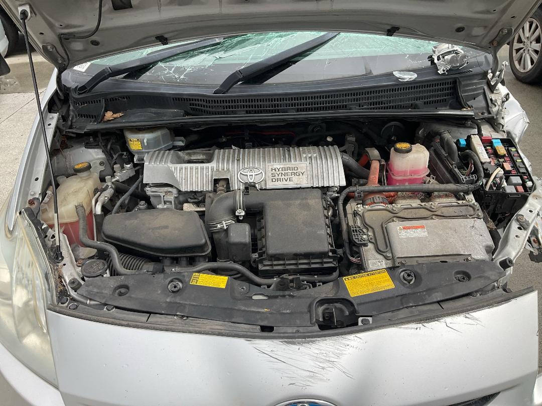 Photo '10' of Toyota Prius