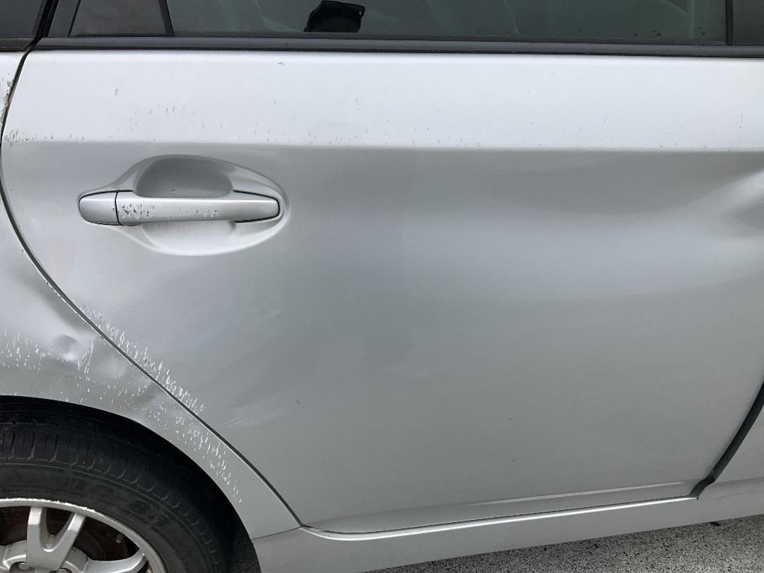 Photo '33' of Toyota Prius