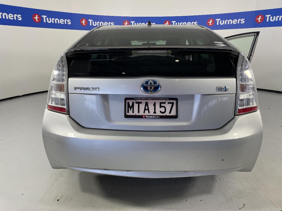 Photo '5' of Toyota Prius