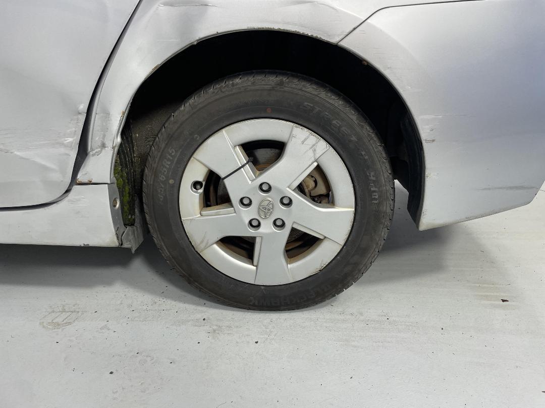 Photo '9' of Toyota Prius