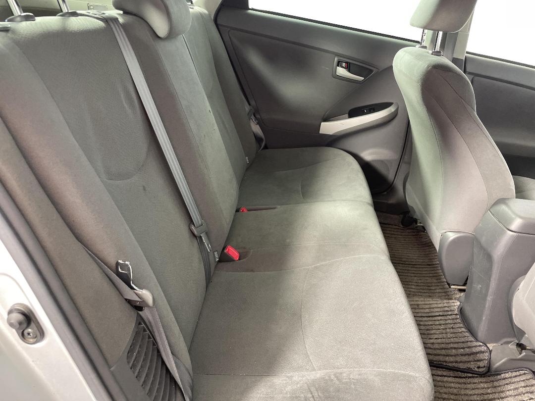 Photo '18' of Toyota Prius