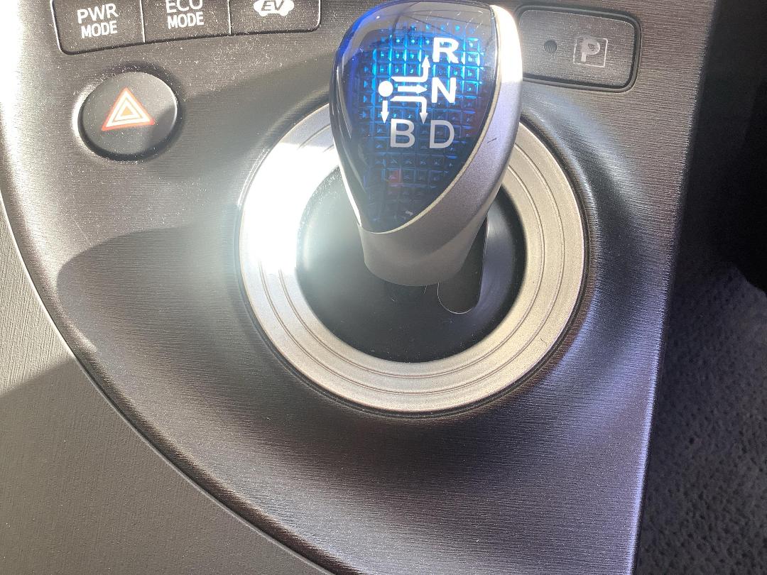 Photo '16' of Toyota Prius Photo '16' of Toyota Prius