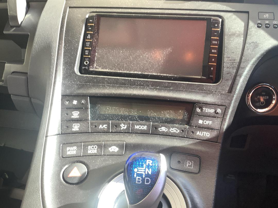 Photo '17' of Toyota Prius Photo '17' of Toyota Prius