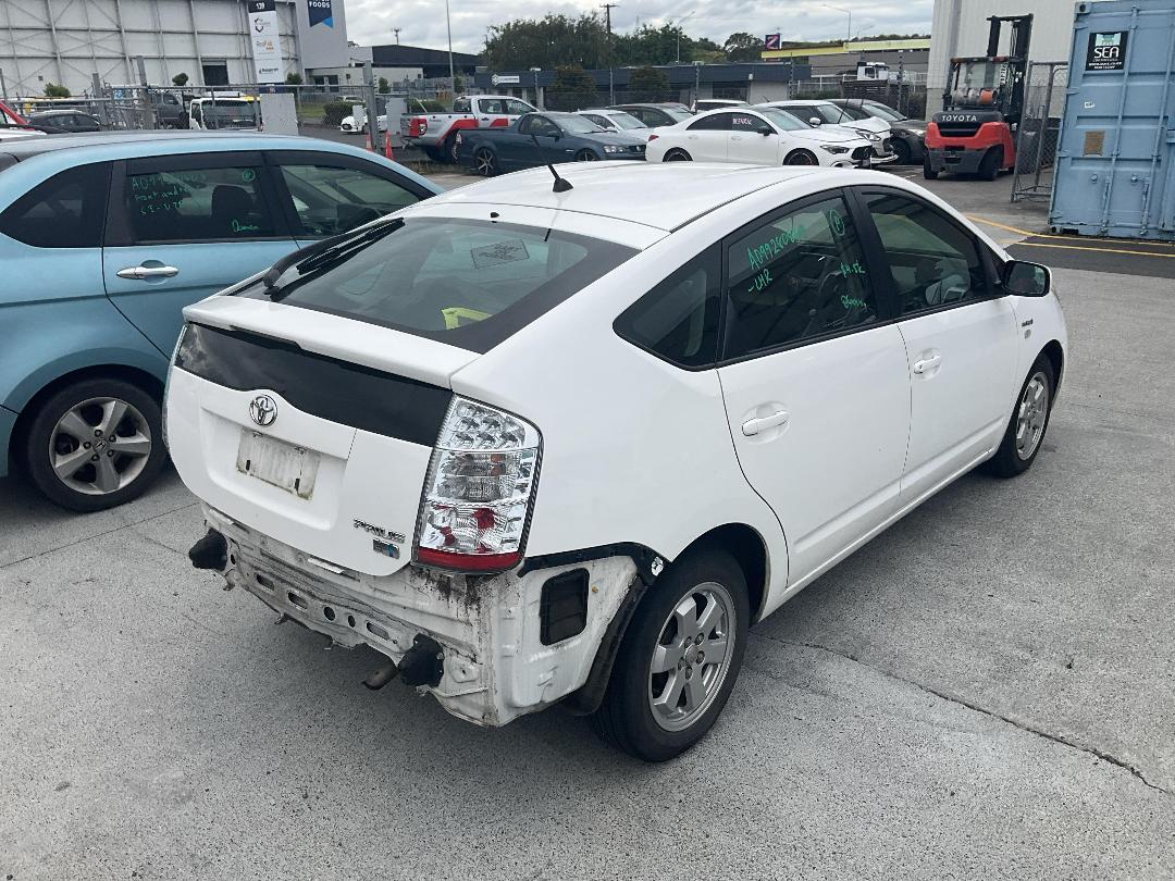 Photo '11' of Toyota Prius Photo '11' of Toyota Prius