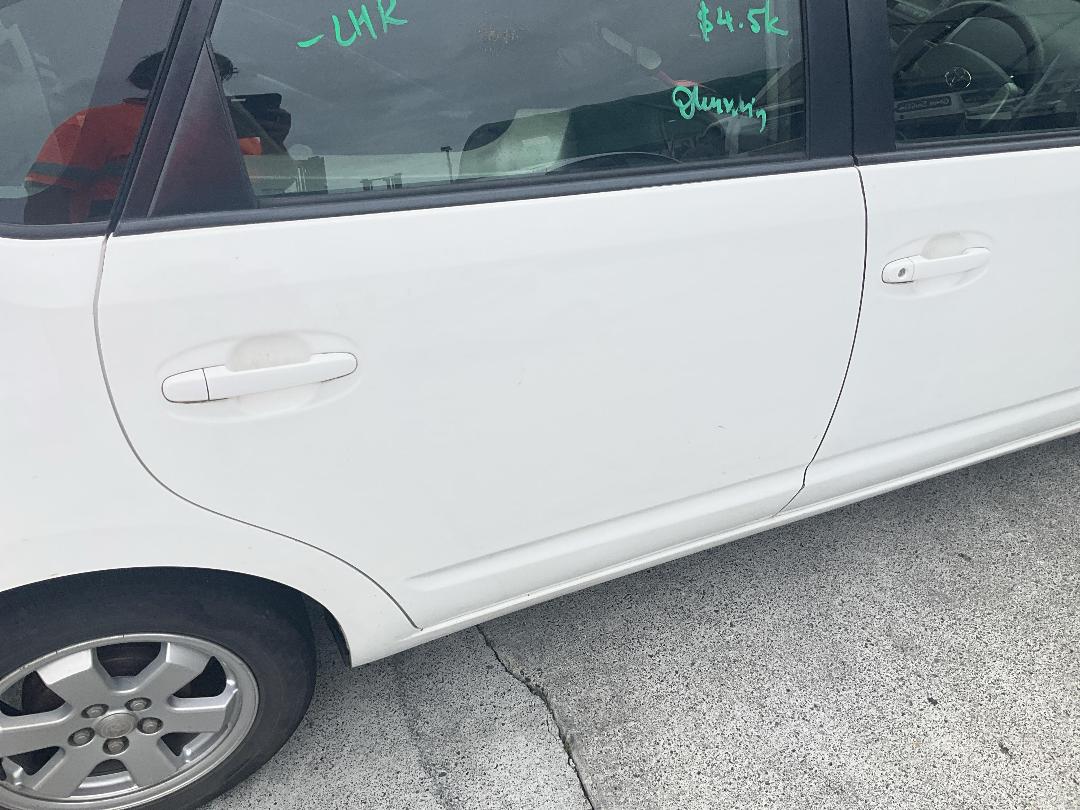 Photo '13' of Toyota Prius Photo '13' of Toyota Prius