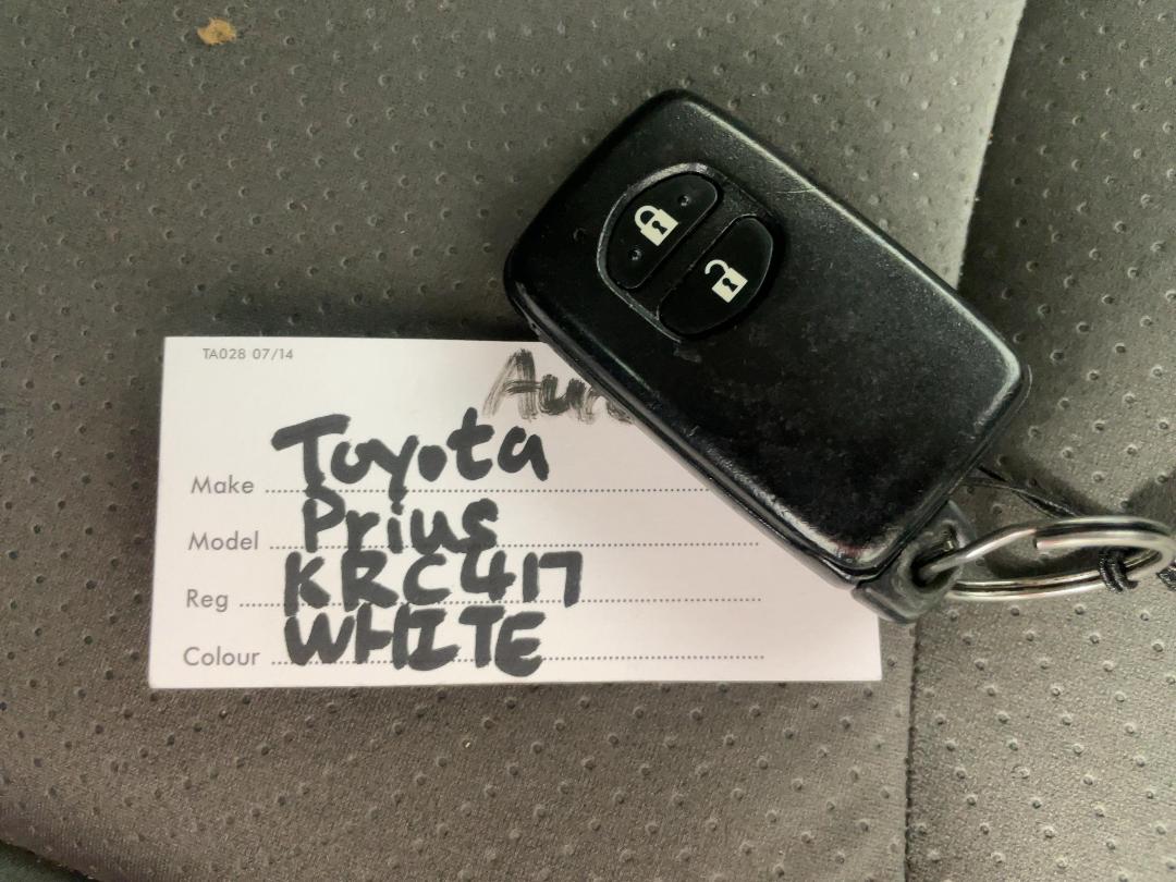 Photo '22' of Toyota Prius