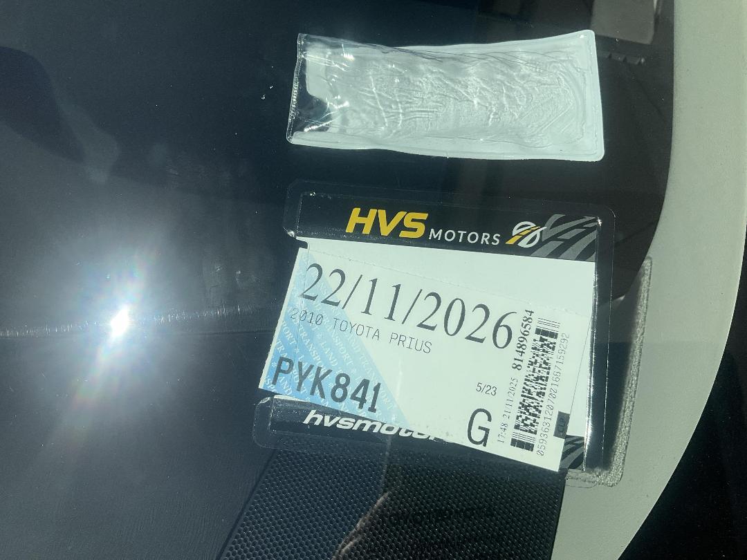 Photo '13' of Toyota Prius Photo '13' of Toyota Prius