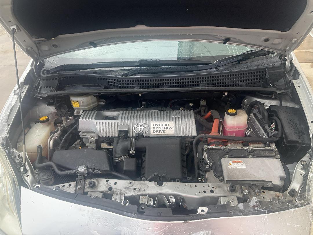 Photo '14' of Toyota Prius Hybrid