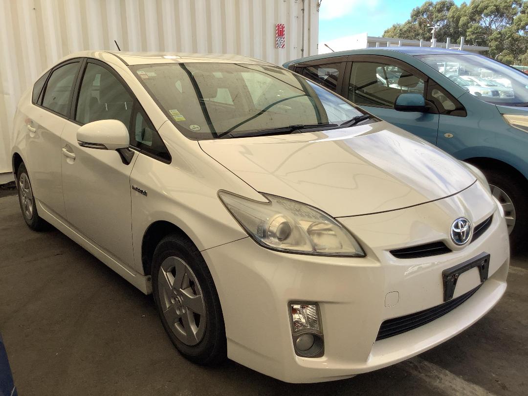 Photo '2' of Toyota Prius Photo '2' of Toyota Prius