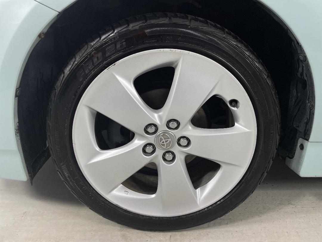 Photo '10' of Toyota Prius Photo '10' of Toyota Prius