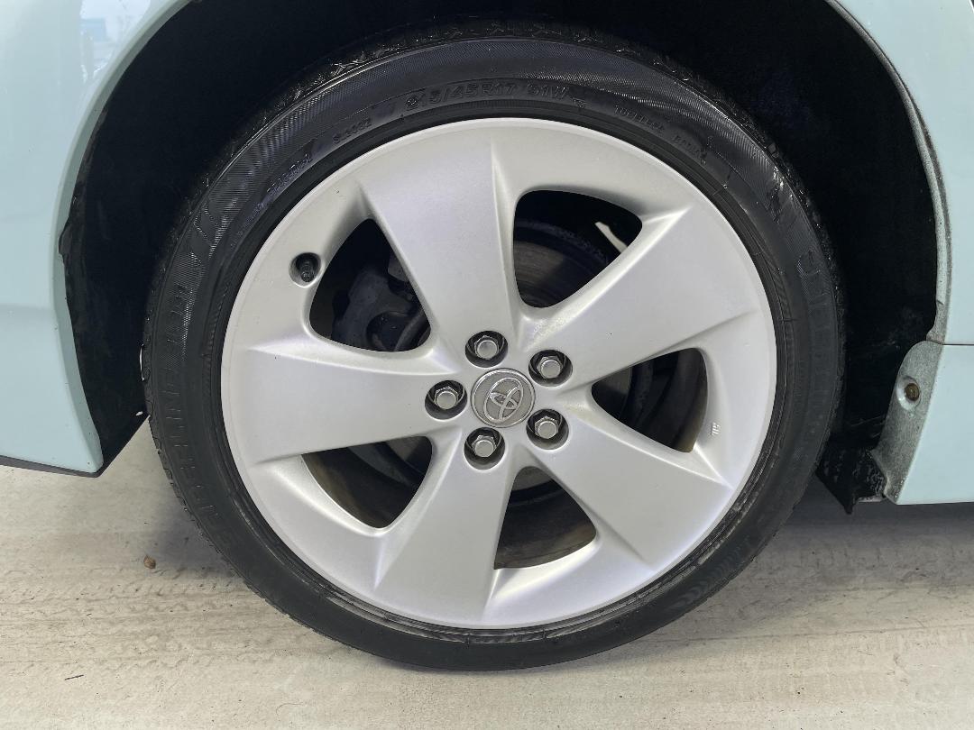 Photo '12' of Toyota Prius Photo '12' of Toyota Prius