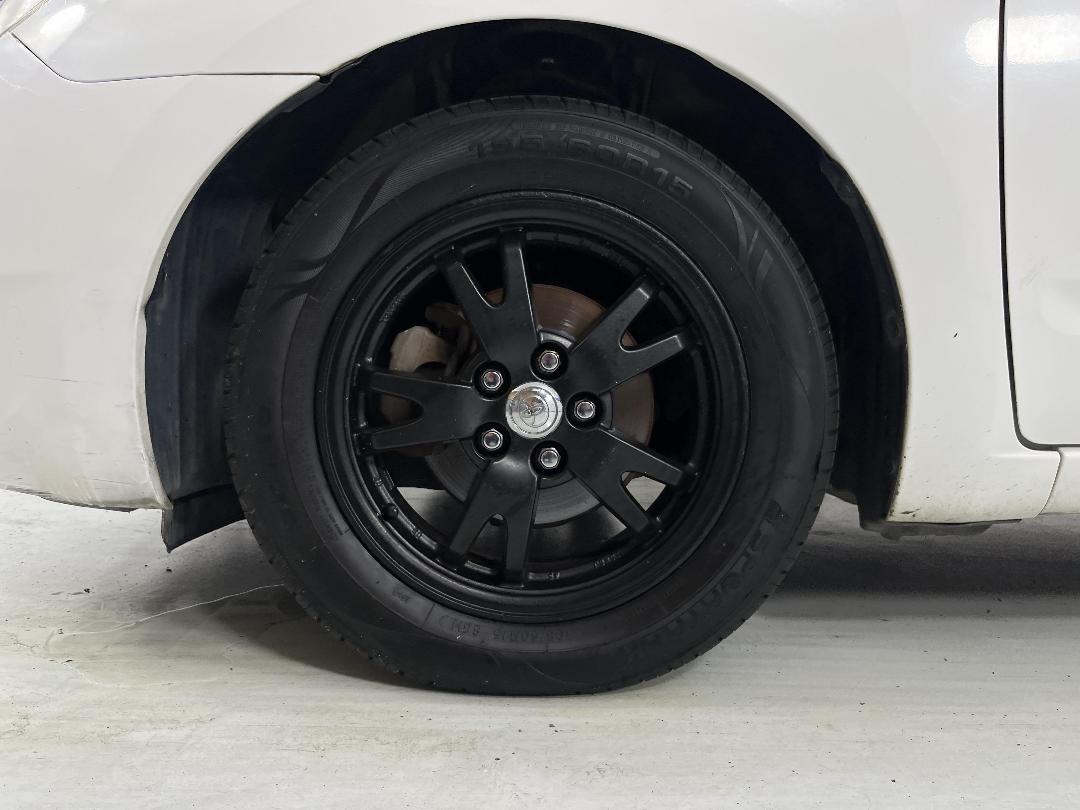 Photo '10' of Toyota Prius Photo '10' of Toyota Prius