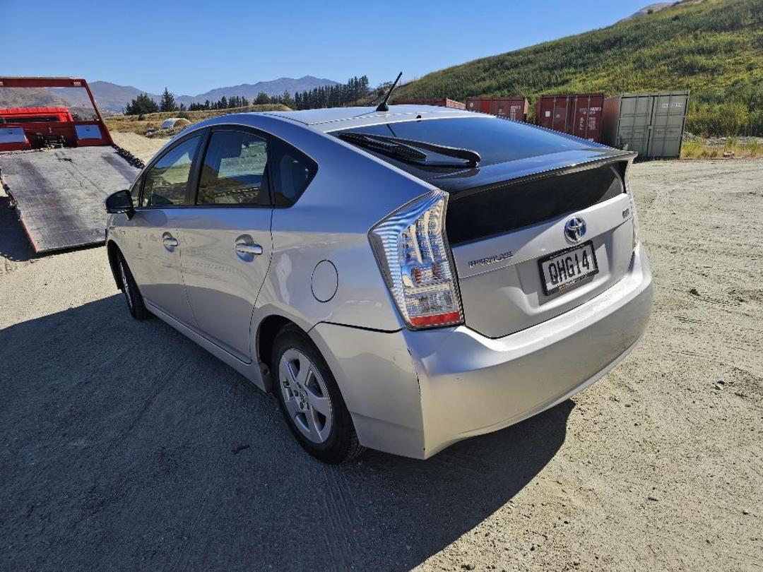 Photo '15' of Toyota Prius