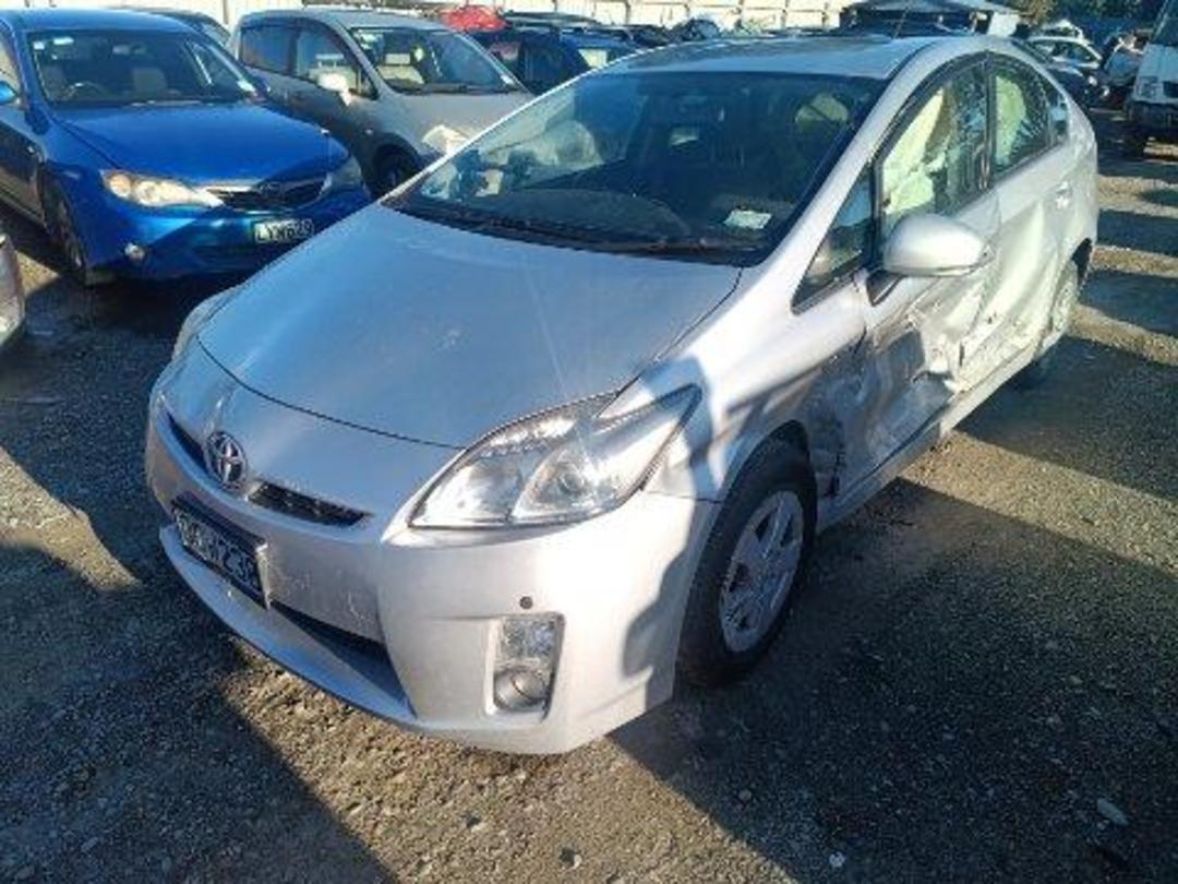 Photo '2' of Toyota Prius